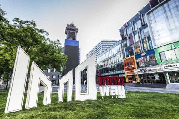 牛操盘 五天四夜，70+伙伴共建，一整条街都在搞 AI ｜AI 创造者嘉年华