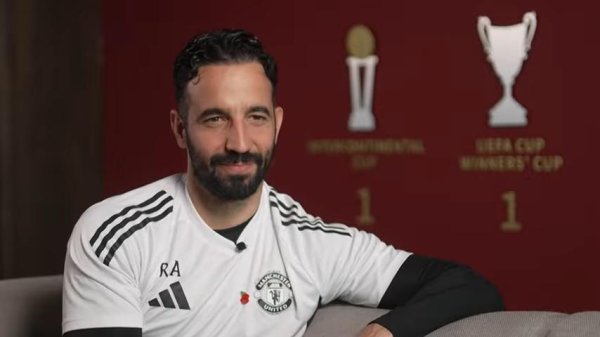 宝牛E配 阿莫林：在曼联我学会了承受压力，这让我对未来更有信心